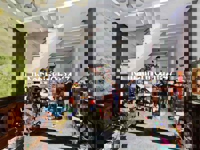 Chủ Hạ 200Tr Bán Gấp, Nhà 3T Sát VinHomes Q9, HXH, 50,5M, Nhỉnh 5Tỷ TL