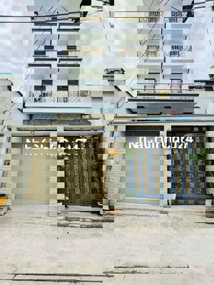 An dương vương....chủ xây ởi---đẹp,kiên cố