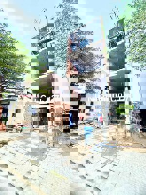 CHÍNH CHỦ BÁN MẶT TIỀN 105m2 ĐƯỜNG NHỰA KDC TÂN ĐÔ, SỔ HỒNG RIÊNG