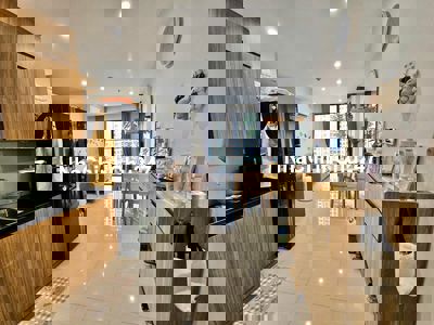 Chính chủ bán căn 2PN 55m tòa S202 ban công ĐN Vinhomes Smart City