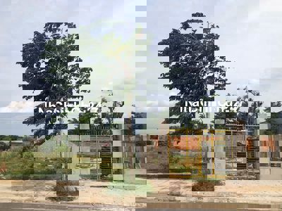 Chính chủ bán đất full thổ cư, Ngay đường Ven Biển Bình Châu, Giá 2tỷ8