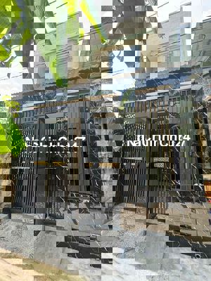 Chính chủ Bán Căn Nhà 2 tầng gần Chợ Miếu Bông , Hoà Xuân