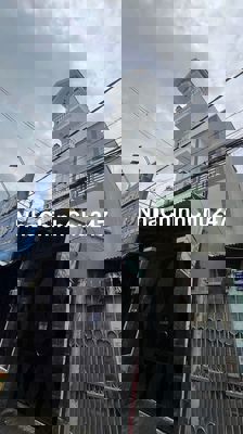 Ban nha chinh chu hem xe ô tô thông