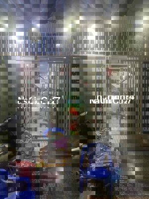 chính chủ bán nhà mặt tiền đẹp , đầy đủ công năng