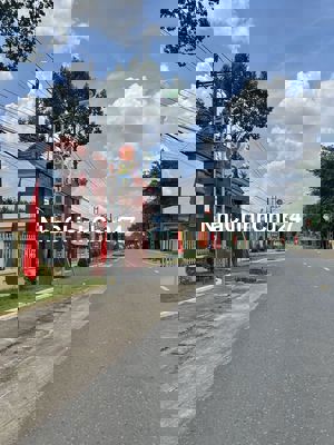 Chính Chủ bán đất Thổ Vườn 540m2_Giá 700 triệu Cách Ủy Ban chỉ 30 giây