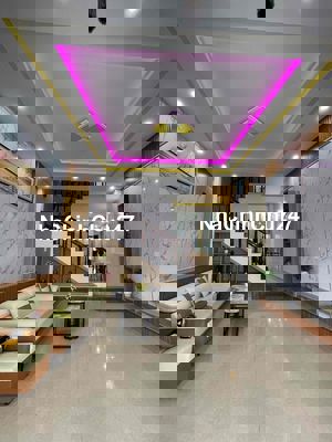 Chính chủ bán nhà  2 tầng Hoàng Minh Giám - Hoà Xuân full nội thất