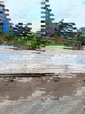 Chính chủ bán đất mặt tiền đường ven biển