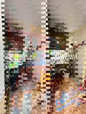 Chung cư Nam Trung Yên 3.25 tỷ - 37m2 - sổ đỏ chính chủ