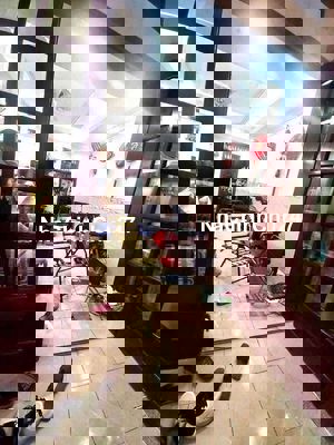 Bán Nhà Chính Chủ Lê Văn Sỹ Q3