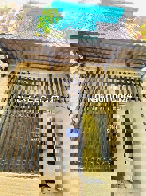 Chính chủ bán nhà sh riêng đúc 1 lầu,2 phòng ngủ