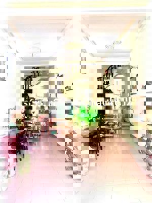 CHỦ BÁN NHÀ HUỲNH TẤN PHÁT , QUẬN 7 , HẺM XE HƠI ,70M2, 3 TẦNG , NHỈNH