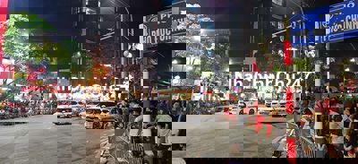 Bán Nhà Chính Chủ Phố Trần Khát Chân quận Hai Bà Trưng Tin Thật 100% ạ