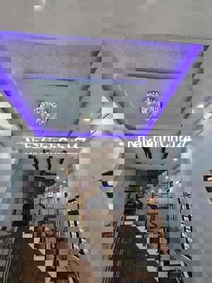 CHỦ THIỆN CHÍ  BÁN NHÀ 2 TẦNG 2 MẶT KIỆT 5M THI SÁCH - HẢI CHÂU