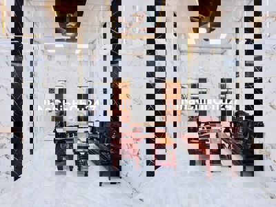 Ra mặt tiền chủ cần bán