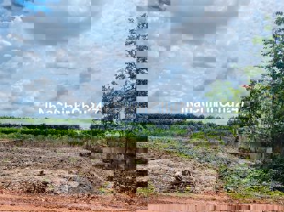 Chủ gửi bán lô đất gần chợ và kcn - sổ sẵn