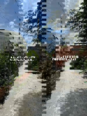 Đất Chính chủ có sổ full thổ, 2 mặt tiền, hẻm xe hơi