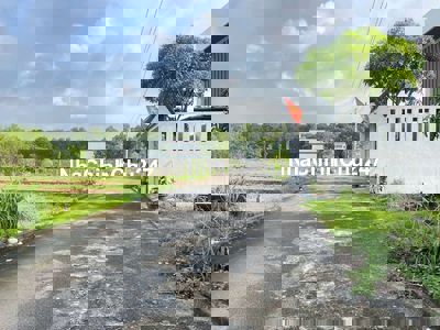 PHƯỚC HỘI:  BÀ RIA VŨNG TÀU 
Chủ gửi em một lô , dt 130 m 5x 26 
Full