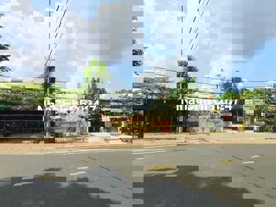 Chính chủ cần bán lô đất mặt tiền đường nhựa 350 triệu