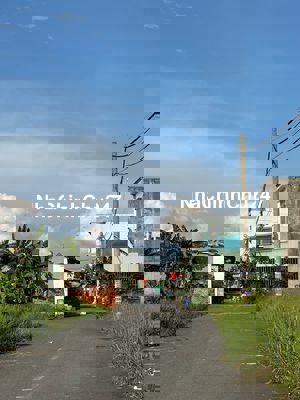 CHÍNH CHỦ CẦN TIỀN BÁN LÔ GÓC HAI MẶT ĐƯỜNG XE HƠI KHU DÂN CƯ HIỆN HỮU