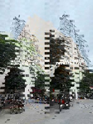 Chính chủ bán căn hộ B10A Nam Trung Yên 72m2,2N,2W,5.93 tỷ