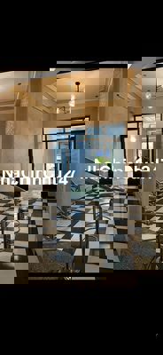 Chính chủ cần bán nhà mặt tiền đường Nguyễn Thái Học