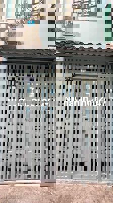 Nhà bán chính chủ: 208/28 đường Đoàn Văn Bơ, Q4