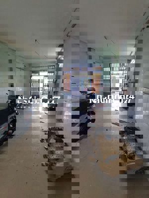 NHÀ CHỦ ĐANG SỬA CHỮA LẠI KHÁCH  NHẬN NHÀ MỚI XE TẢI GIÁP TÂN BÌNH