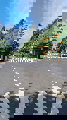 CHỦ NGỘP BÁN LÔ ĐẤT MẶT TIỀN ĐƯỜNG NHỰA VỊ TRÍ VÔ CÙNG ĐẸP