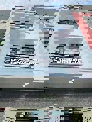 BÁN NHÀ CHÍNH CHỦ 42,9m², SỔ HỒNG RIÊNG, HẺM XE HƠI 7 CHỖ, GIÁ 1,45 TỶ