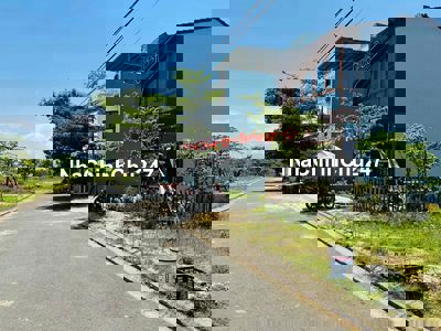 🔥Chủ cần bán lô đất khu dân cư Bá Tùng, ven sông, CVien. Giá 3 tỷ 120