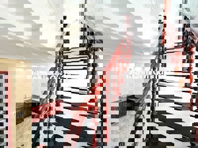 NẮM CHÍNH CHỦ BÁN NHÀ 2 TẦNG HẺM 138 TRẦN HƯNG ĐẠO