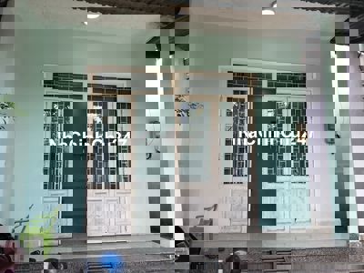 Nhà chính chủ đường xe hơi,3 phòng ngủ, đường nguyễn Văn tạo nhà bè