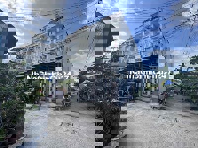 nhà chính chủ  4*14 trệt lầu shc có gpxd , xe hơi đậu cửa