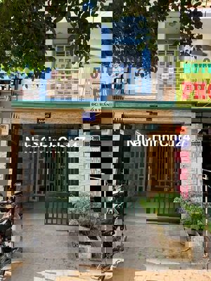 Chính chủ bán nhà nguyên căn mặt tiền đường Trần Thị Ngôi Q8