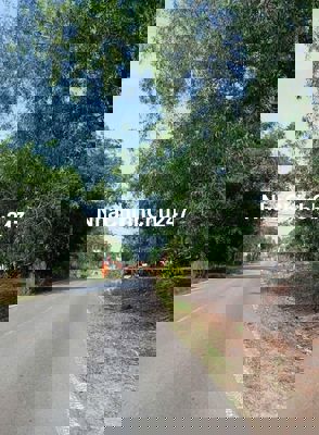 Bán hơn 750m2 đất có 200 thổ cư mặt tiền DH 510, giá 6,5ty chính chủ