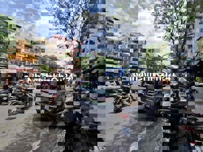 Bán nhà chính chủ Tùng Thiện Vương Quận 8, 43m2, 3 tầng, hẻm thông.