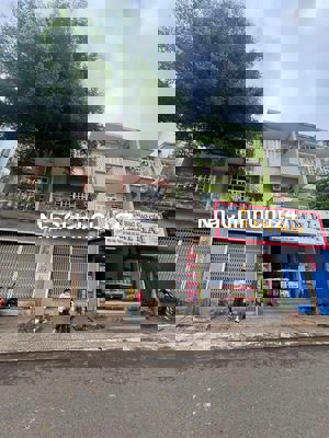 Chính chủ bán nhà DT : 5x24 ( 2MT ) BRVT , TP HCM