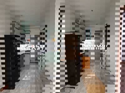 CHÍNH CHỦ CẦN NHƯỢNG LẠI CĂN PLAZA 2PN VIEW HỒ BƠI, NGAY LÀNG ĐẠI HỌC