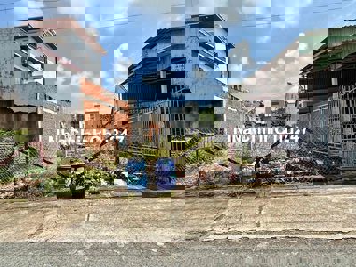 Chính chủ bán gấp! 620tr, 132m2, mặt tiền đường 6m, Sổ riêng