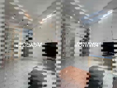 chính chủ bán chung cư Q11 gần ĐH Y dược 5p giá 3ty 090tr Sổ hồng L3