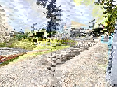 🌟 CHÍNH CHỦ BÁN GẤP – *** 1 LÔ ĐẸP NHẤT KHU VỰC HÒA  TIẾN🌟 📌