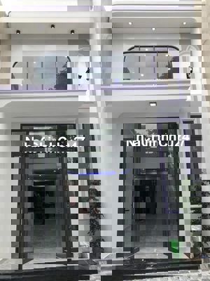 Chính chủ cần bán gấp nhà 680tr 83m2 cách Chợ Búng Thuận An Chỉ 300m ạ