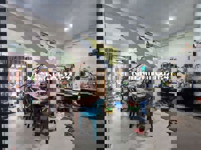 Chính chủ bán nhà kiên cố kiệt ô tô Phước lý