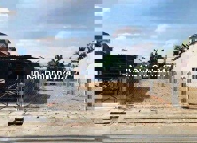 Chủ cần bán gấp lô đất mặt tiền đường nhựa 350 triệu