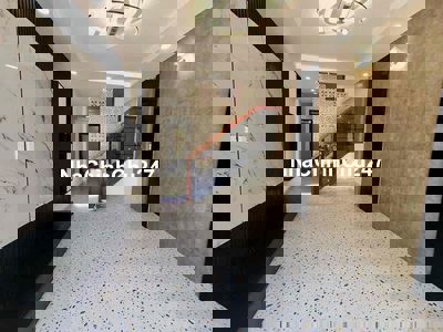 CHỦ GẤP GIẢM SÂU 200 TRIỆU - FULL NỘI THẤT - PHƯỜNG 3 - QUẬN 8