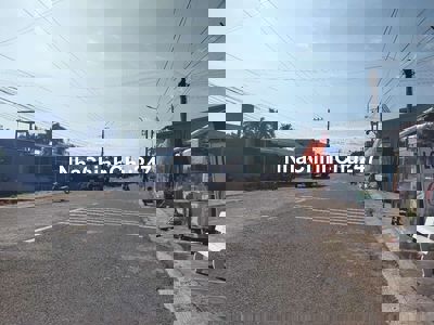 Chính Chủ bán gấp 19x48m(950m2) sẵn thổ, chỉ 1.4 tỷ, Tân Trụ, Long An