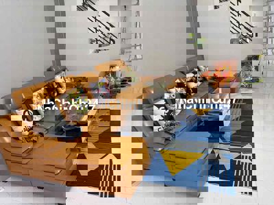 🟢Chủ gửi                Bán Nhà mặt Rạch diện tích khủng tx40 phường T