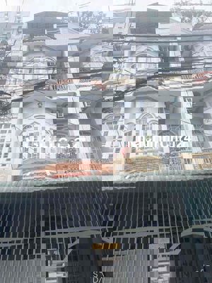 Chính chủ cần bán căn nhà phố