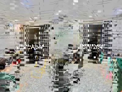 Hiếm! Bán Nhà 2 Tầng Lô Góc, Cách QL13 50m – Chủ bán gấp Chỉ 3.2 Tỷ