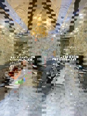 EM CHỦ- HẺM 6M TÂN SƠN NHÌ FULL NT 4x18M ĐÚC 3,5 TẤM 4PN 5WC CHỈ 22TR